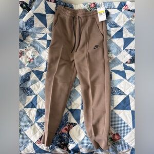 Nike womens Brown Fleece Jogger tech fleece Pants size S